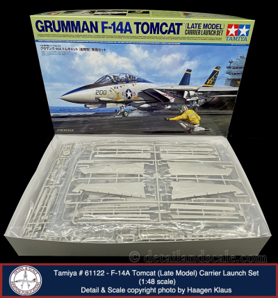 Tamiya-48-F-14A-Late-Carrier-Launch_01