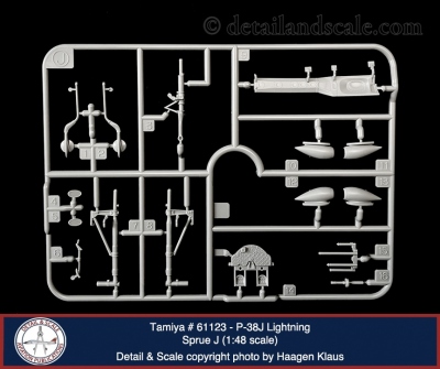 Tamiya-48_P-38J_08